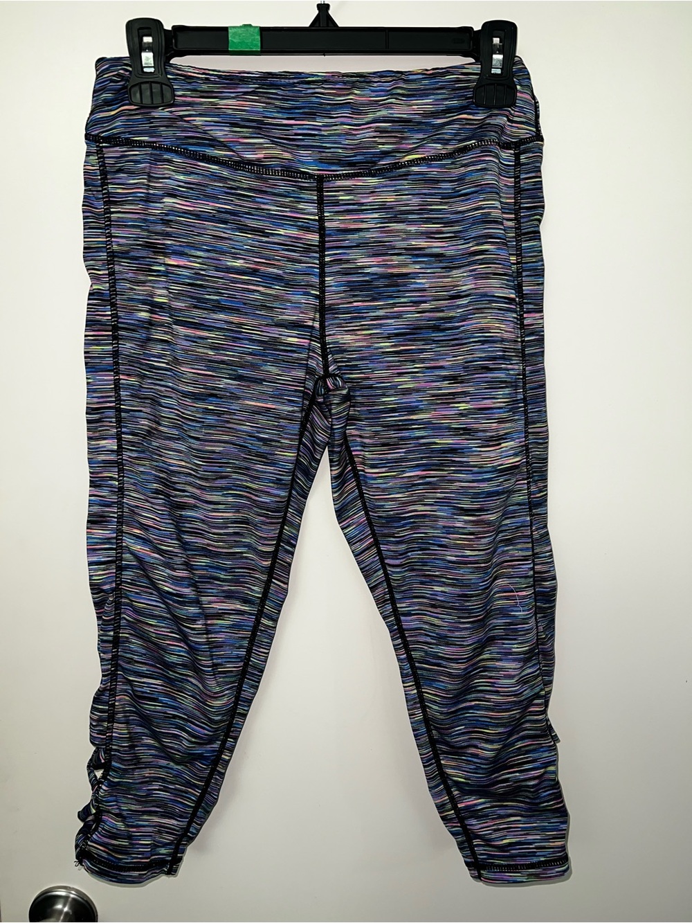 Everlast Girls' Capri Leggings - Multicolor Stripe